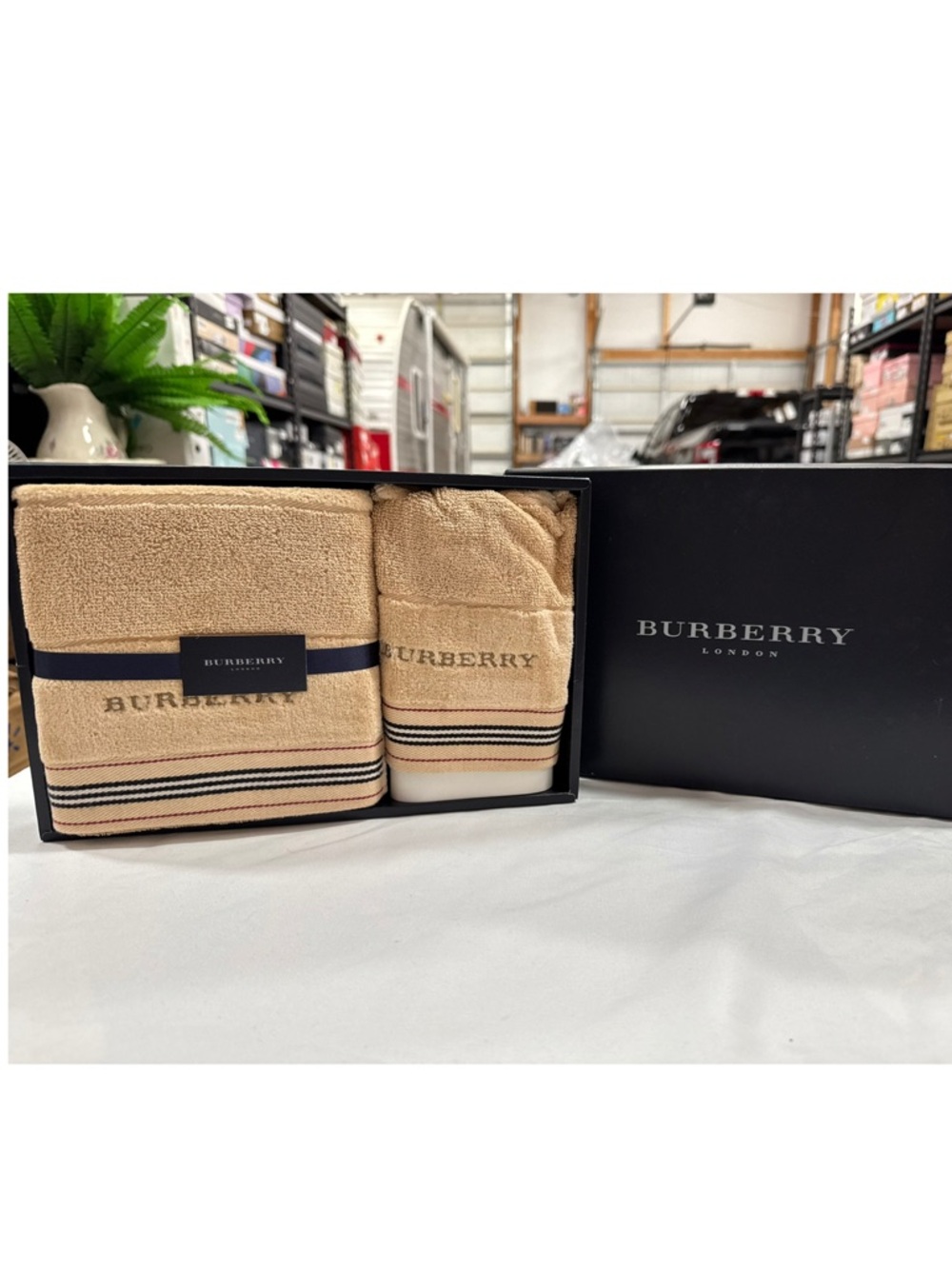 Burberry Beige Towel Gift Set with Signature Stripe Trim